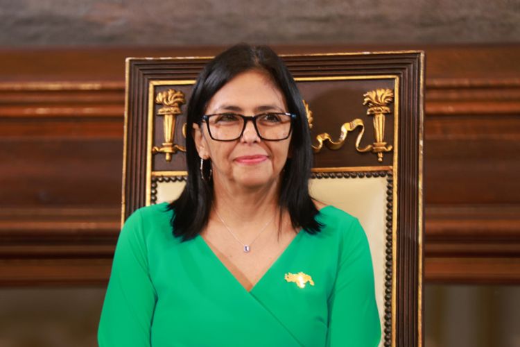 Avropa İttifaqı Venesuelanın müvəqqəti prezidentini  tanımadı