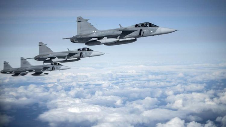 İsveç "Gripen" təyyarələrini Ukraynaya göndərəcək, amma bir şərtlə...