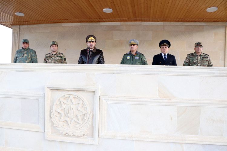 HHQkomandanı və Hərbi prokuror hərbi hissələrdə olublar - FOTO