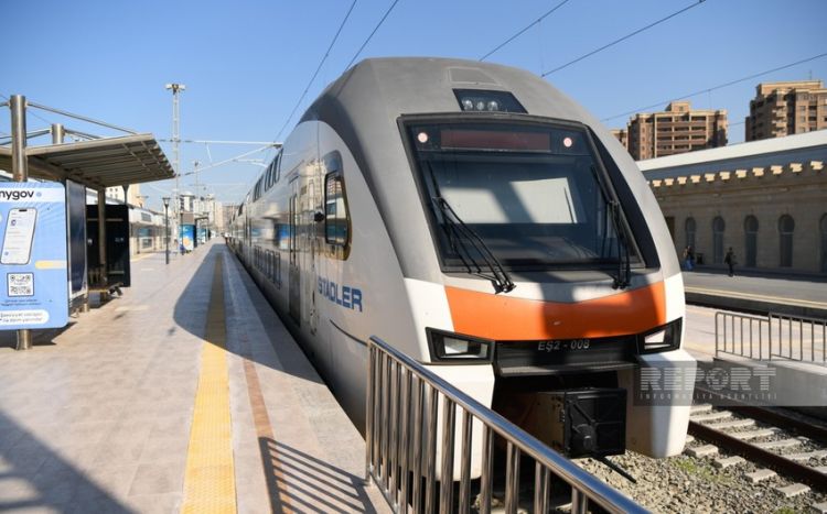 Hava şəraiti ilə əlaqədar olaraq qatarlar gecikə bilər - ADY