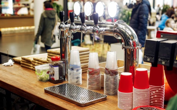 Bu ölkədə dövlət satınalmalarını həyata keçirən təşkilatlara plastik qablar almaq qadağan ediləcək