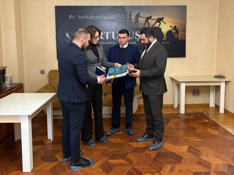 Jurnalistin qaçdığı iddia edilən reabilitasiya mərkəzində ombudsman yoxlama keçirdi