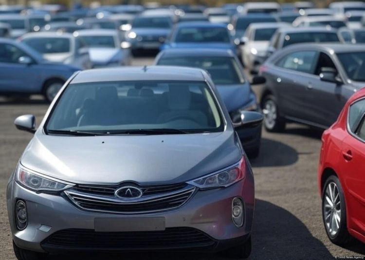 Azərbaycanda nazirliklərə məxsus bu avtomobillər satışa çıxarılır -  SİYAHI