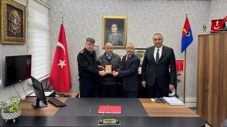 Bursalı fermer jandarmaya 70 milyon TL dəyərində əmlak bağışladı