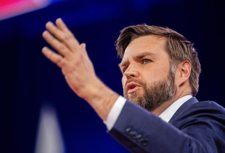 Vitse-prezident: ABŞ Yaxın Şərqdə əhəmiyyətli qüvvələr cəmləşdirib