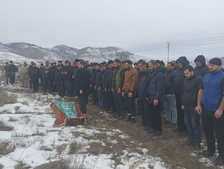 Qazi vəfat etdi - Qarağacı qəbirstanlığında dəfn olundu
