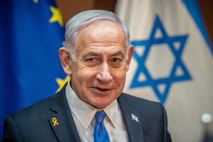 Netanyahunun smartfonunda qeyri-adi detal diqqət çəkib - FOTO