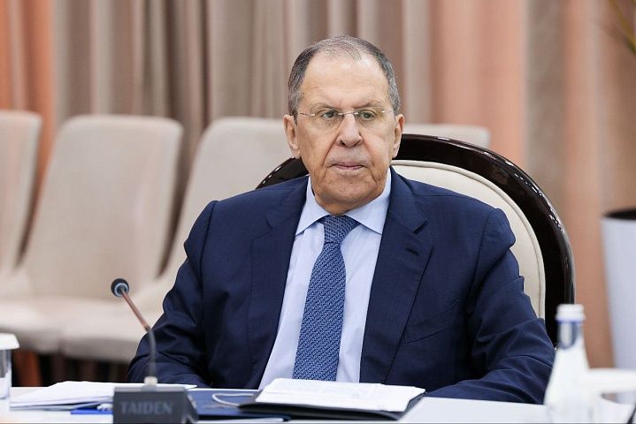 Lavrov: Zelenskinin istədiyi atəşkəs Rusiya üçün qəbuledilməzdir