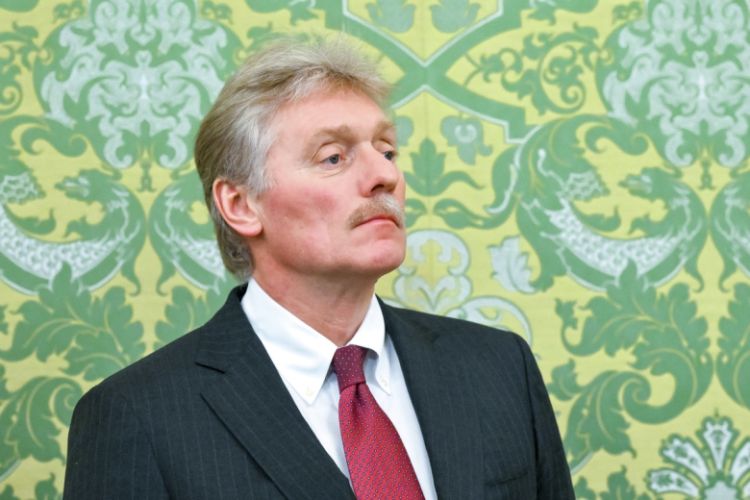 Peskov Zelenskinin Donbası döyüşsüz "təslim etməyəcəyi" vədinə cavab verdi