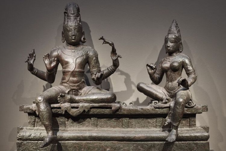 ABŞ Hindistandan oğurlanmış heykəlləri əsrlər sonra geri qaytarıb