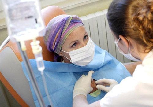 Onkoloji xəstələrin müalicəsi ilə bağlı dəyişiklik qəbul edildi