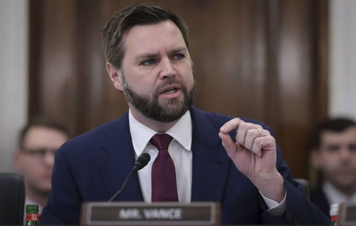 KİV: Vens fevralın 9-10-da Ermənistan və Azərbaycana səfər edəcək