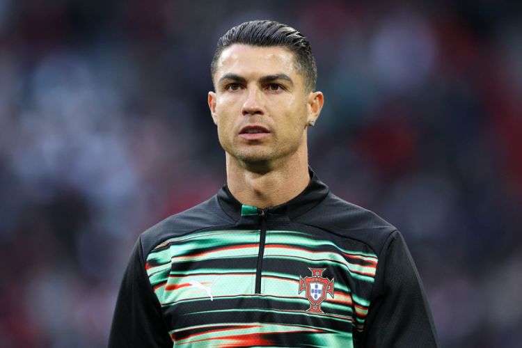 Ronaldo oyuna çıxmadı, azarkeşlər belə dəstək oldular - VİDEO