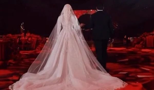 Qurban Qurbanovun qızının toyudur -  VİDEO