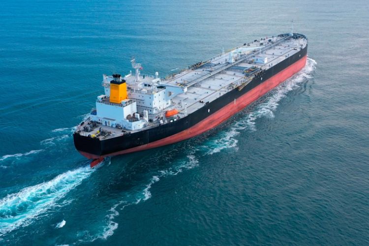 İki ölkə Rusiya neftinin daşınmasına qoyulan qadağaya qarşı çıxıb