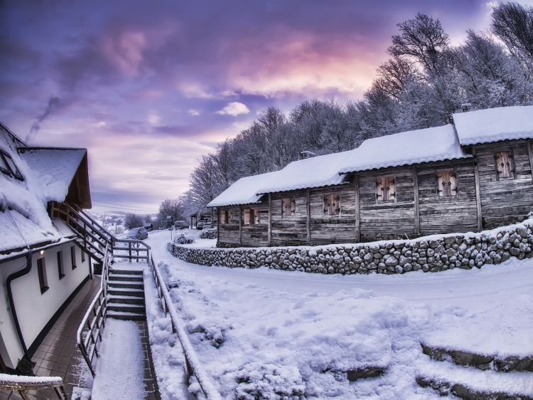 Şahbuzda qarın hündürlüyü yarım metrə çatıb - Faktiki hava
