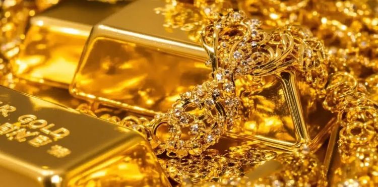 Qızılın qiyməti 5 min dollara yaxınlaşıb