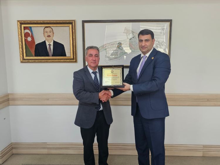 Binəqədiyə 66 yaşında yeni baş memar təyin olundu