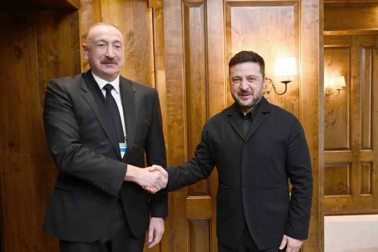 İlham Əliyevin Münxendə Volodimir Zelenski ilə görüşü olub