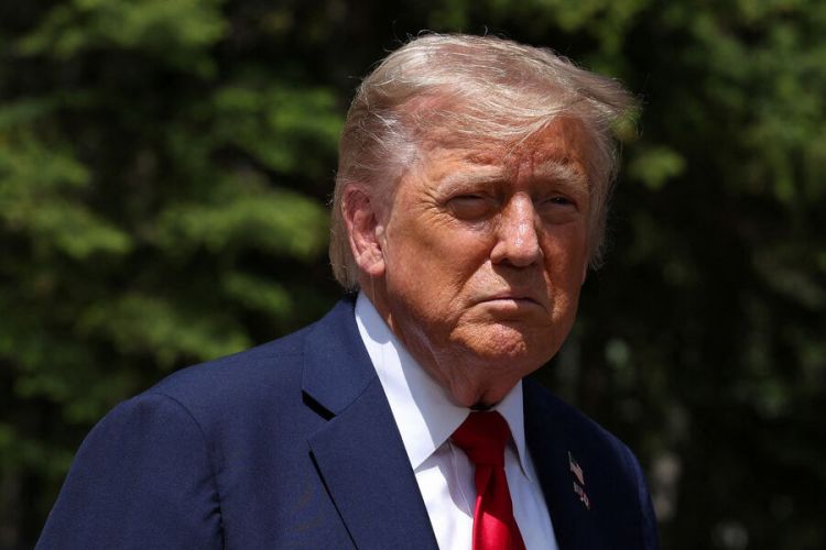 Tramp dünya müsəlmanlarını təbrik edib