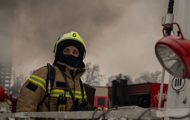 Rusiyanın infrastruktur obyektlərinə endirdiyi hava zərbələrindən sonra Zaporojye tüstü içindədir