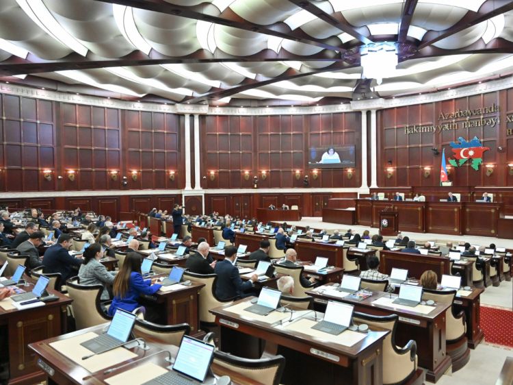 Bu deputatlara yeni vəzifə verilir