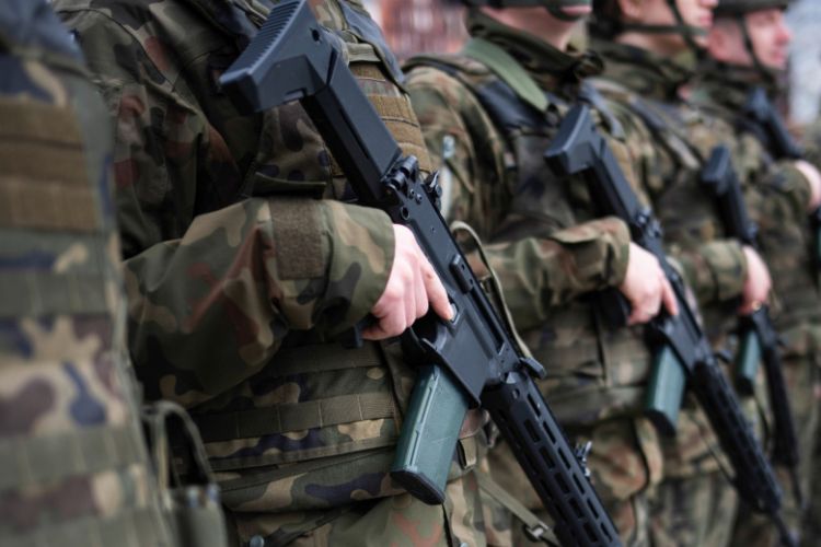 ABŞ silah ticarətinə qoyulacaq qadağa ilə bağlı  Avropanı hədələdi