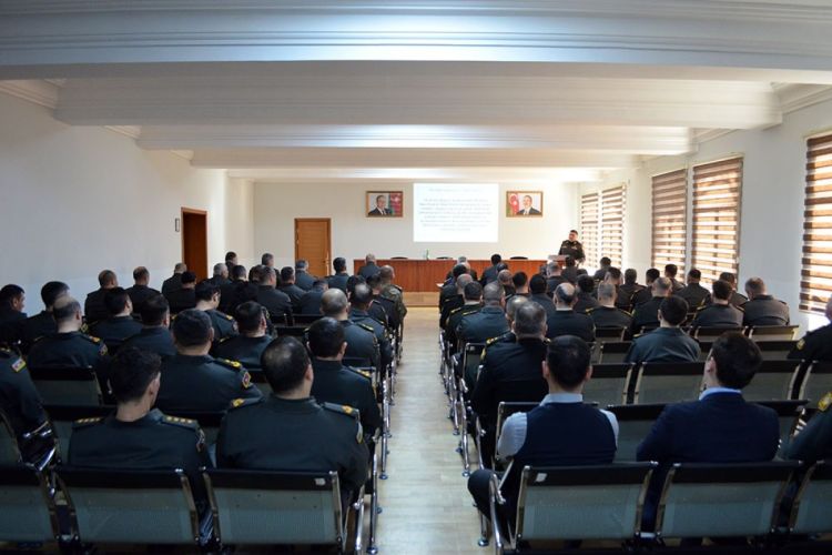 MN-in Tibb İdarəsində təlim-metodiki toplanış keçirilib