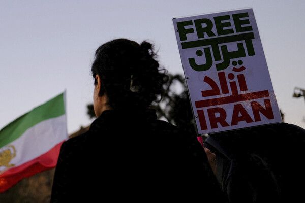 İran etiraz aksiyaları ilə bağlı ilk ölüm hökmünü verib