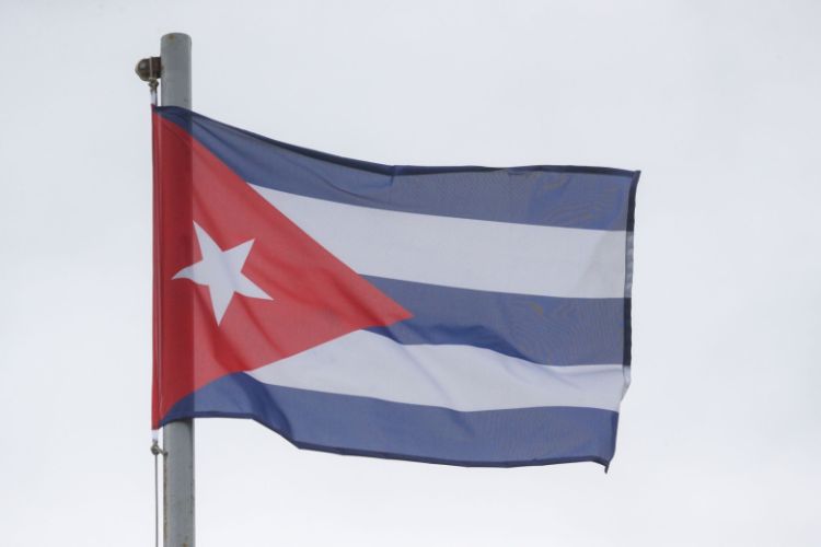 Kuba Sahil Mühafizəsi ABŞ gəmisinə atəş açıb