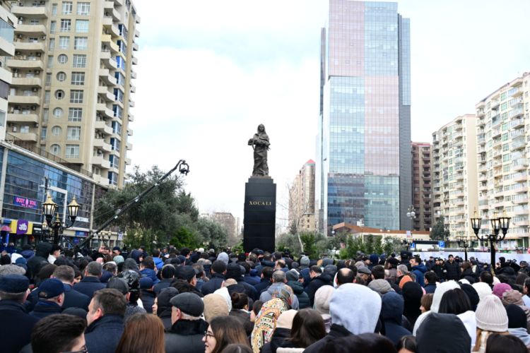 Azərbaycan xalqı Xocalı soyqırımı qurbanlarının xatirəsini yad edir