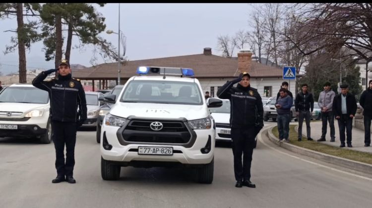 Xankəndi, Ağdərə və Xocalıda soyqırımı qurbanlarının xatirəsi bir dəqiqəlik sükutla yad edilib - FOTO