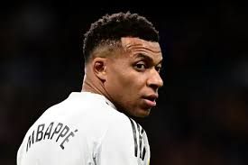 Mbappe Dünya Kubokunda iştiraka görə əməliyyat olunmaq istəmir
