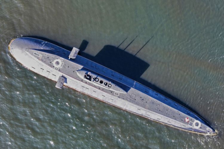 İran Rusiya istehsalı olan sualtı qayığı istifadəyə verib