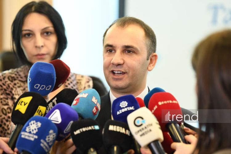 Tələbələrə nəqliyyatda 10 faiz güzəşt nəzərdə tutulur - Nazir müavini