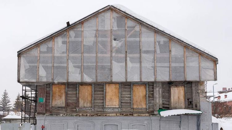 Kazanda keçirilən hərracda rejissorun malikanəsi 21,4 milyona satılıb