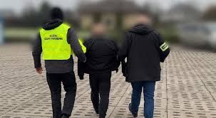 Polşa ukraynalıları ölkədən deportasiya edib