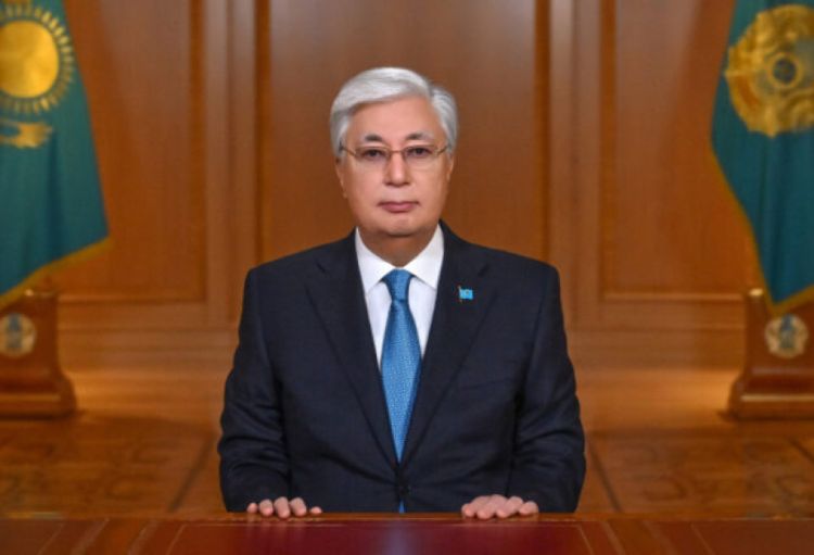 Qazaxıstan Prezidenti İranın Azərbaycana dron hücumlarını qətiyyətlə pisləyib