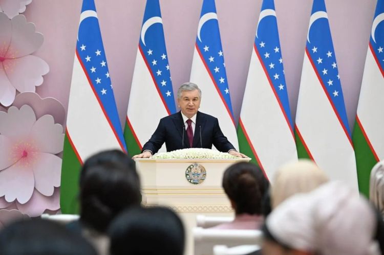 Özbəkistanda məhkum qadınlar universitetlərdə distant təhsil ala biləcəklər