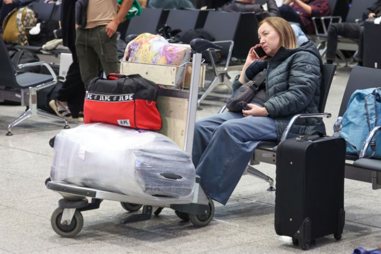 Qətər İrana görə layner gəmidə qalan turistlərlə bağlı qərar verib