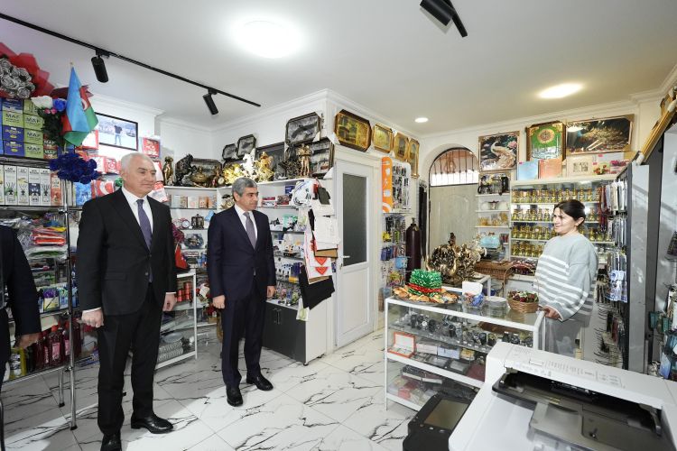 Laçında özünüməşğulluq proqramı çərçivəsində qurulmuş təsərrüfatlara baxış olub