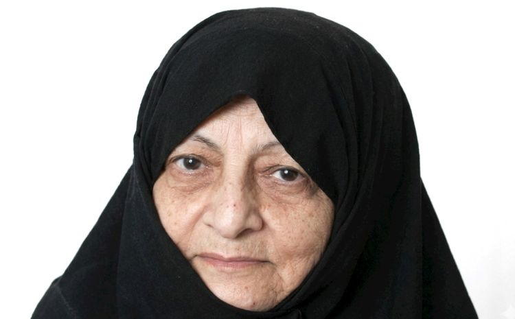 Əli Xameneinin öldüyü deyilən həyat yoldaşının sağ olduğu bildirilir