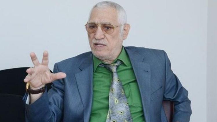 Əbdül Mahmudov ona zəng etməyənlərdən danışdı:  "Yəqin ki, Şəfiqə Məmmədovadan qorxurlar"