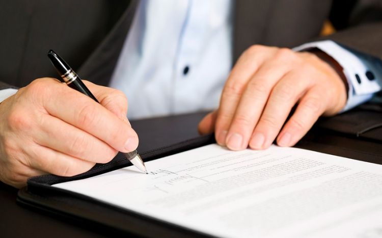 İcbari Tibbi Sığorta Agentliyinin səlahiyyətləri ƏƏSMN-ə həvalə edilib -  FƏRMAN