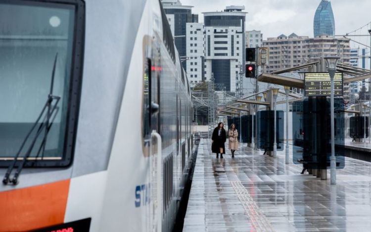 Yağış səbəbindən Azərbaycanda qatarlar gecikə bilər – Xəbərdarlıq