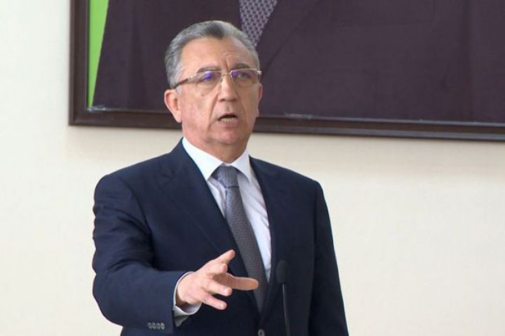 Eldar Əzizov müşavirə keçirib, tapşırıqlar verdi