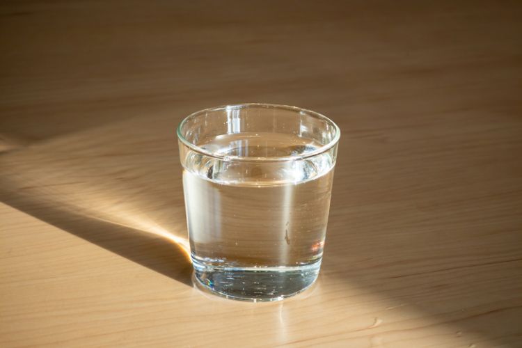 Stressi azaldan, dərini gözəlləşdirən  MAQNEZİUM SUYU