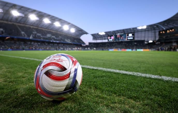 Eritreya milli futbol komandasının oyunçuları CAR-da keçirilən oyundan sonra itkin düşüb