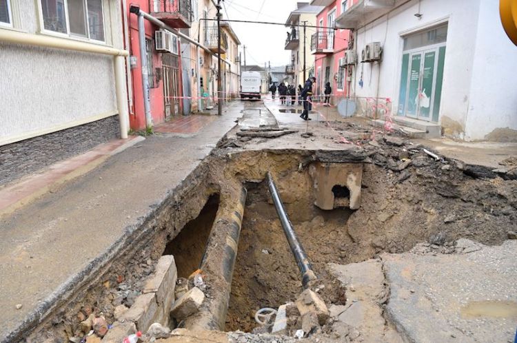 Kollektorların üzərində 1600-ə yaxın tikili var - Bu problemi necə həll edək? - VİDEO