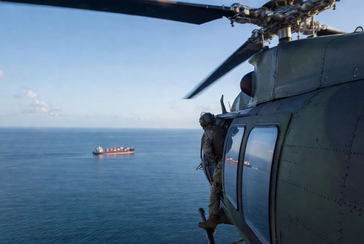 Blokadanı pozan gəmilər ələ keçiriləcək– ABŞ Mərkəzi Komandanlığı